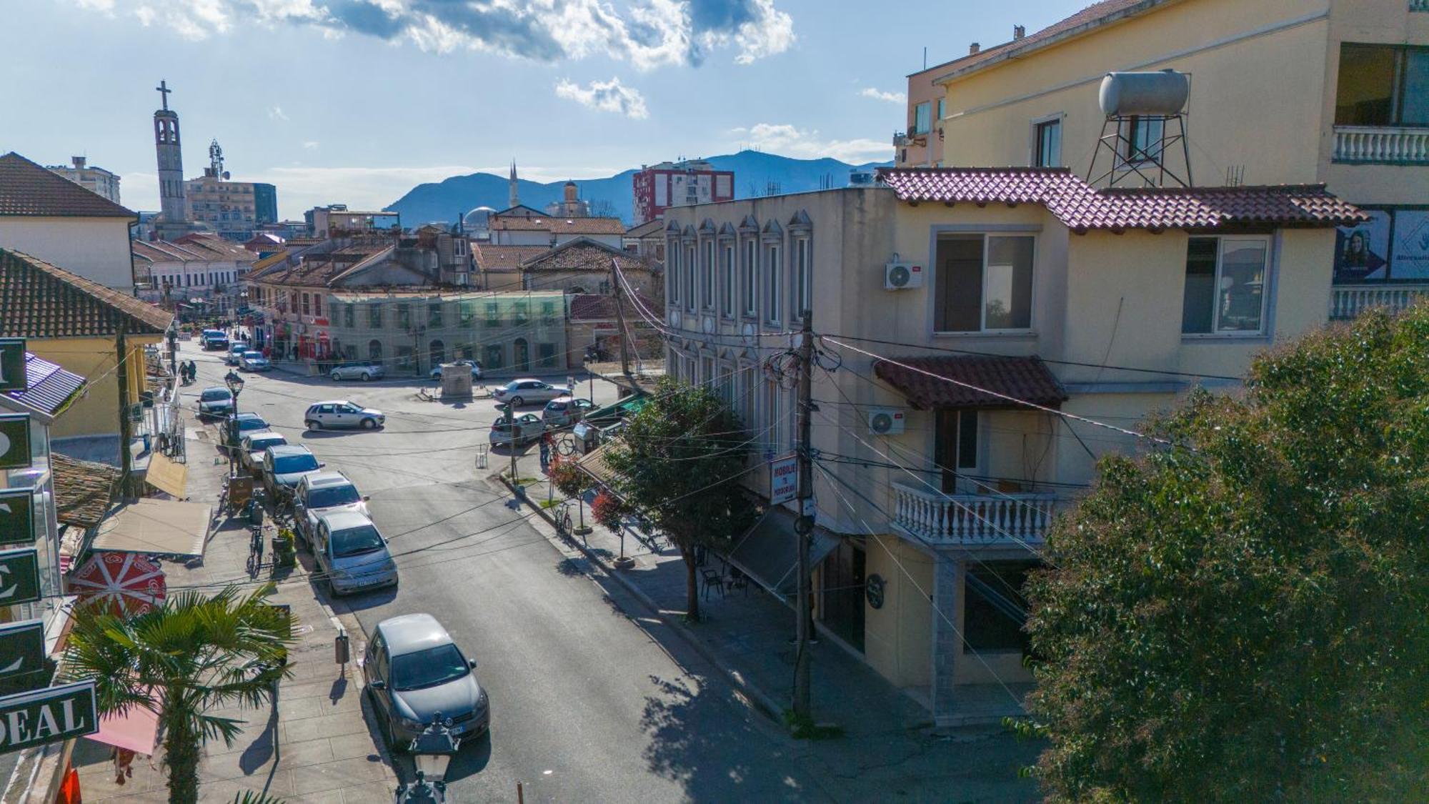 Golden Sleep Hostel Shkodër Exteriér fotografie